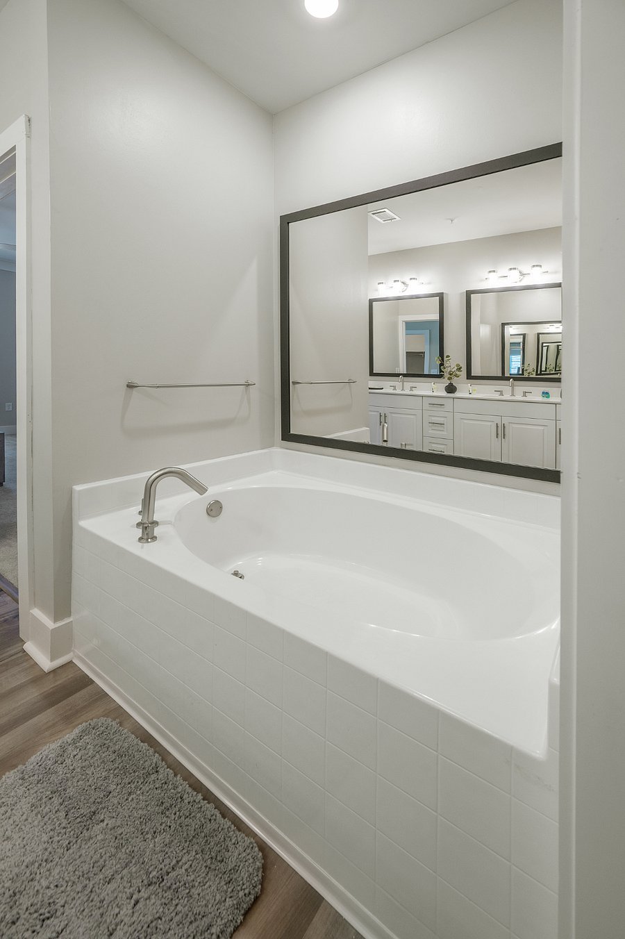 Furnished Finder property 826979_1 photo 22