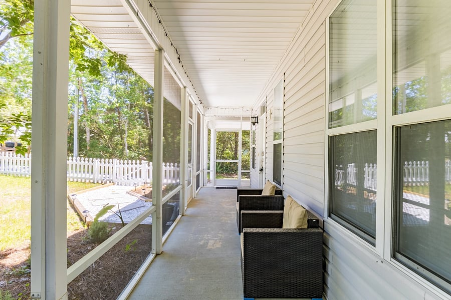 Screened in front porch