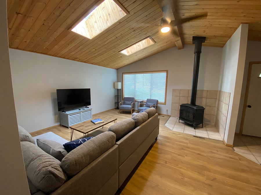 Furnished Finder property 827117_1 photo 3