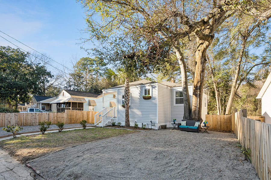 front yard. three parking spots