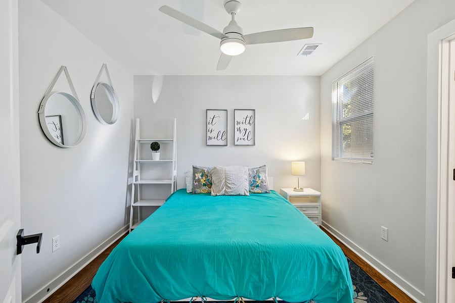 master bedroom. queen bed