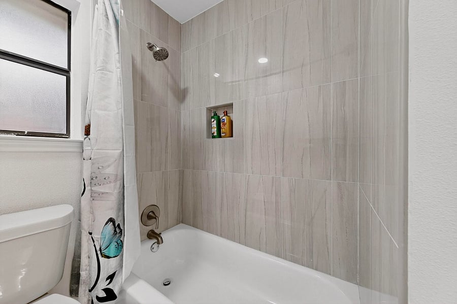 Furnished Finder property 827292_1 photo 42