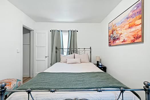 Furnished Finder property 827338_1 photo 11
