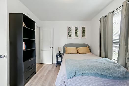 Furnished Finder property 827338_1 photo 13