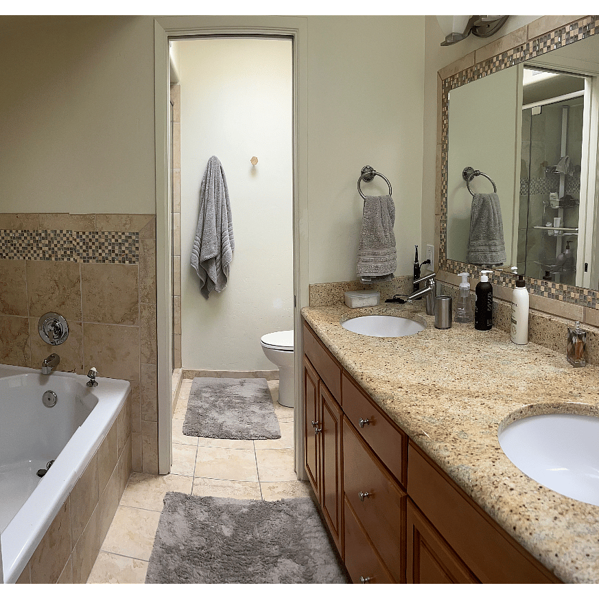 Main bathroom with dual sinks