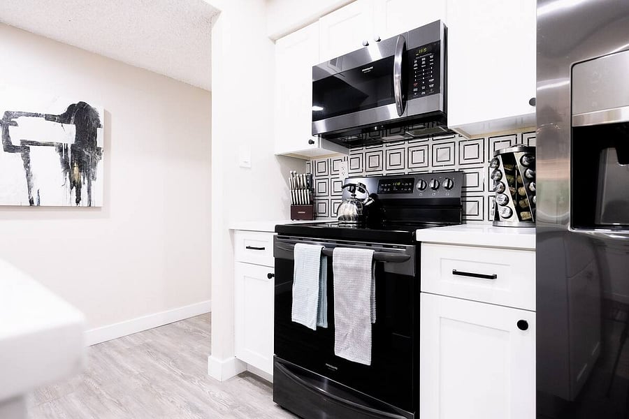 Fully equipped kitchen