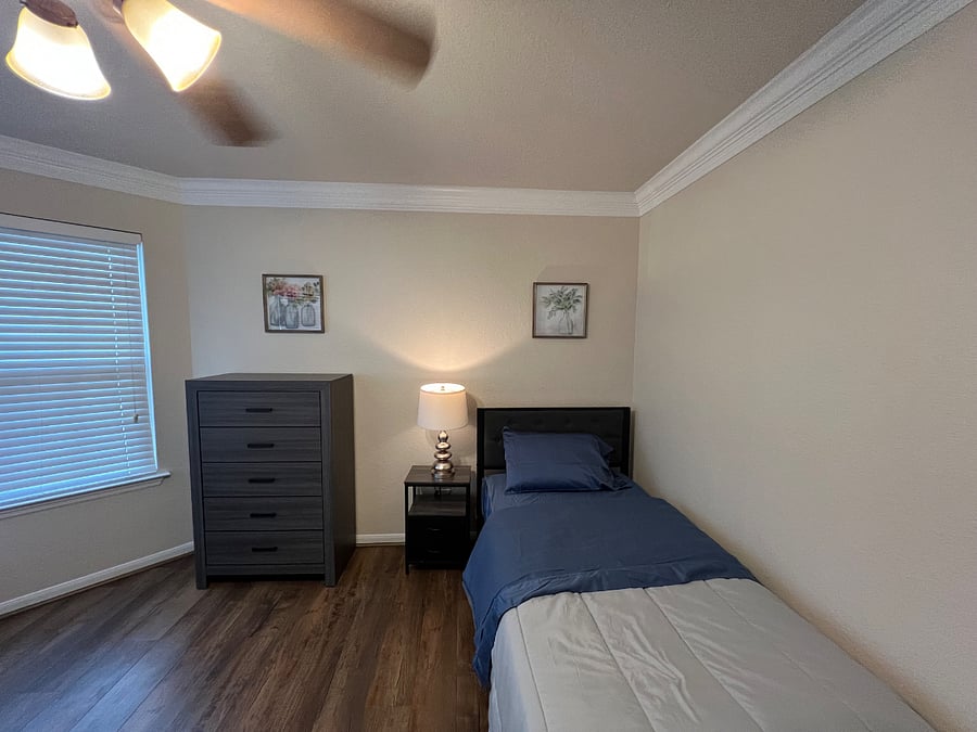 Furnished Finder property 827499_1 photo 20