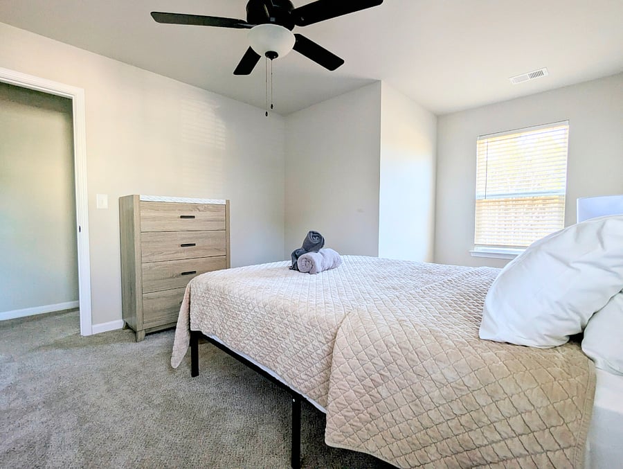 Furnished Finder property 827505_1 photo 5