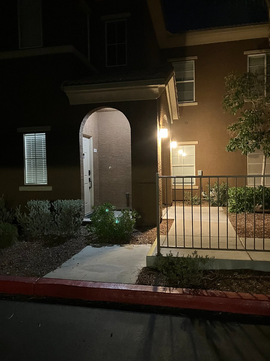 1St Floor Walkup 
