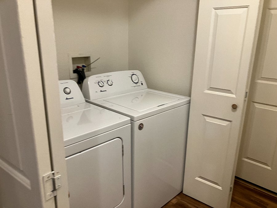 Furnished Finder property 827520_1 photo 9