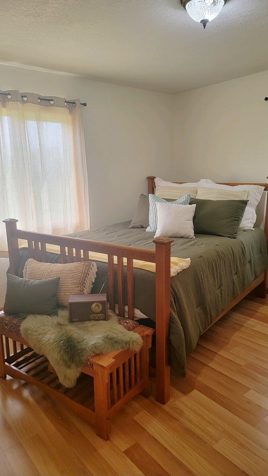 Furnished Finder property 827537_1 photo 3