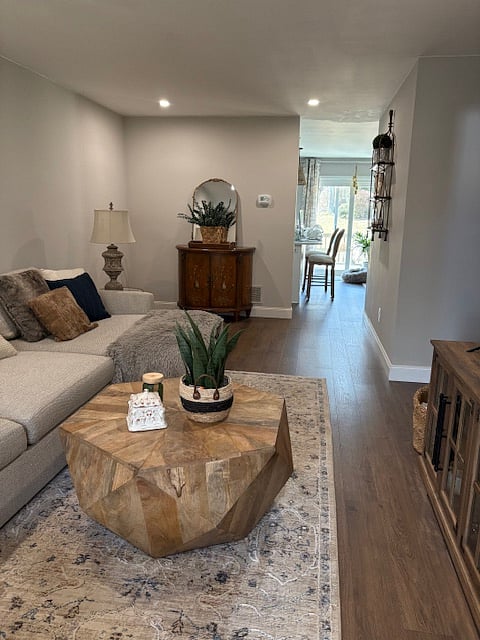 Furnished Finder property 827626_1 photo 3