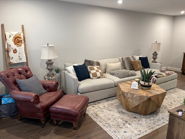 Furnished Finder property 827626_1 photo 2