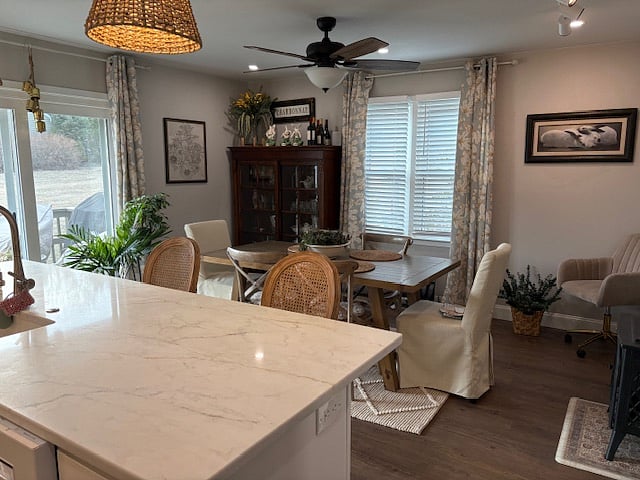 Updated kitchen and appliances