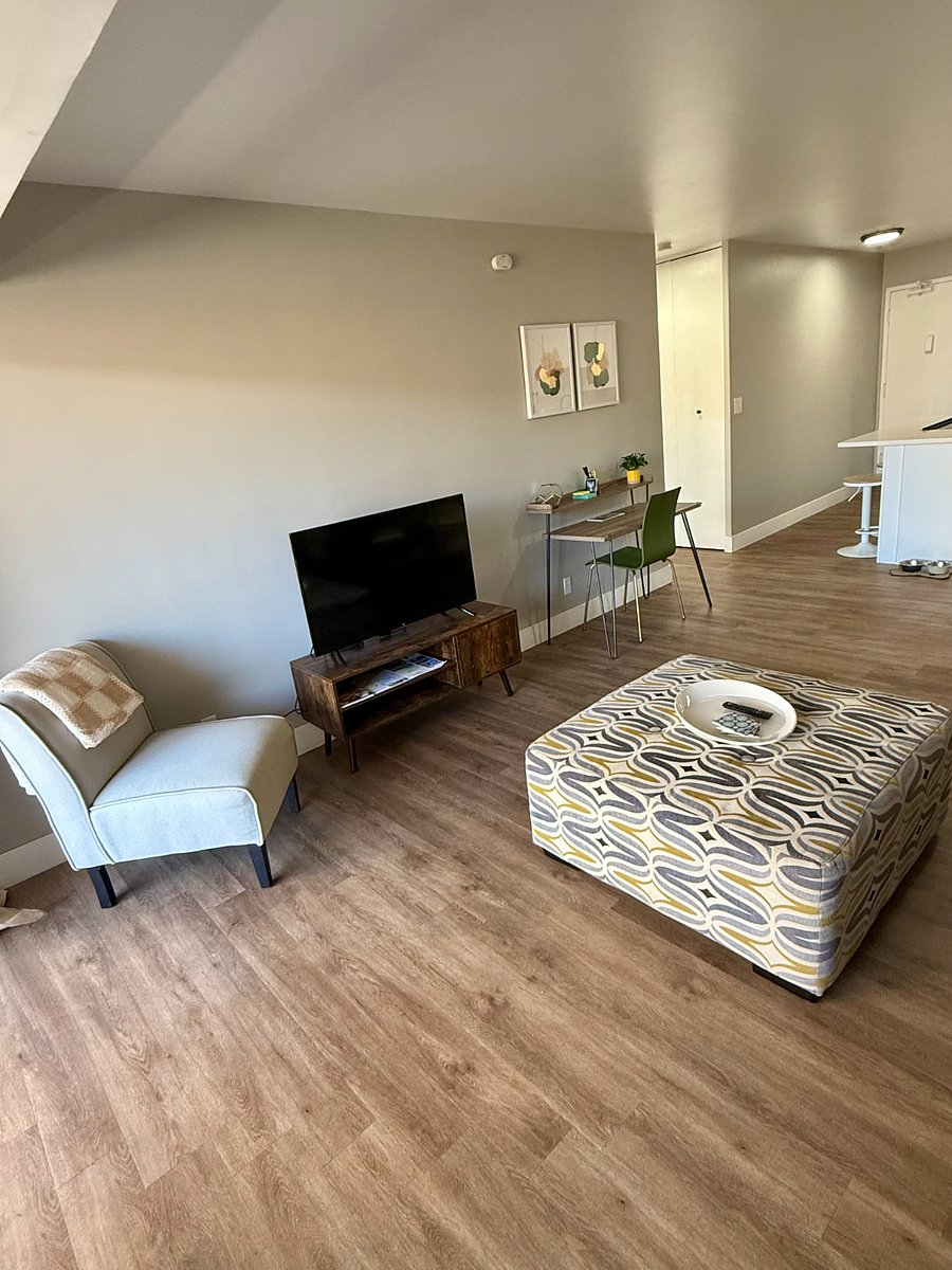Furnished Finder property 827812_1 photo 3