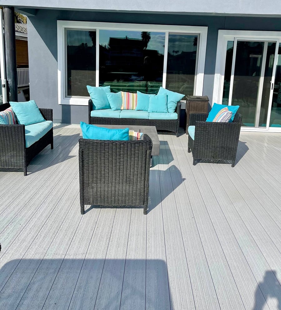 Extra Picture of the back deck