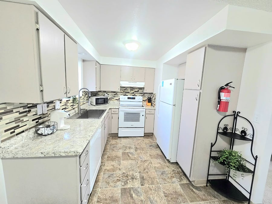Furnished Finder property 827929_1 photo 18