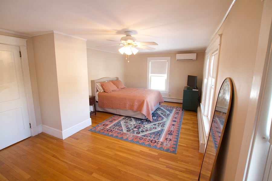 Furnished Finder property 828011_1 photo 11