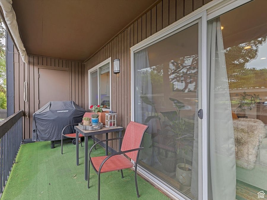 Furnished Finder property 828023_1 photo 17