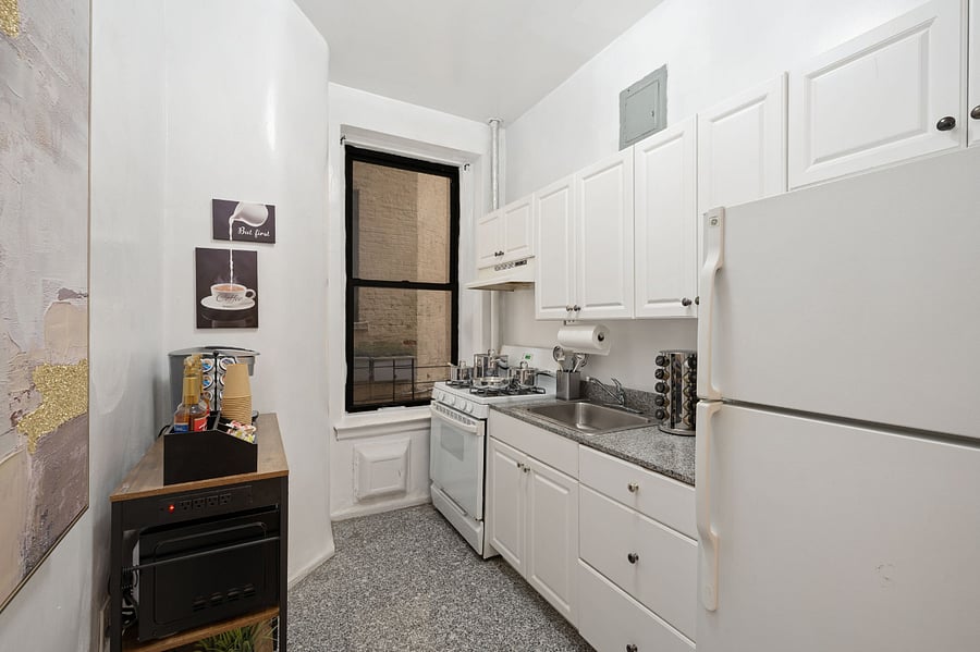 Furnished Finder property 828042_1 photo 18