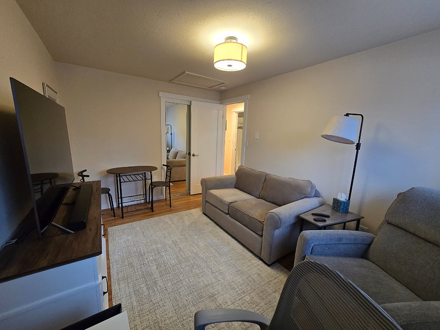 Furnished Finder property 828091_1 photo 8