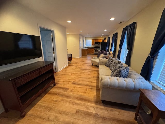 Furnished Finder property 828104_1 photo 3