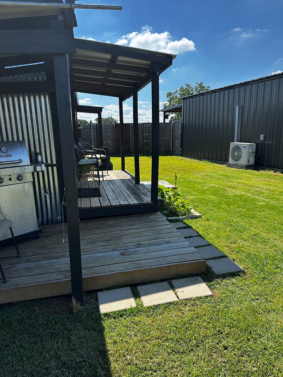 Furnished Finder property 828105_1 photo 12