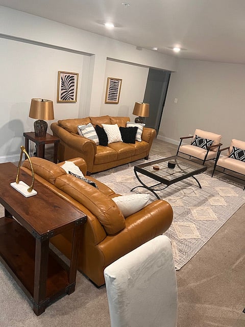 Furnished Finder property 828157_1 photo 3