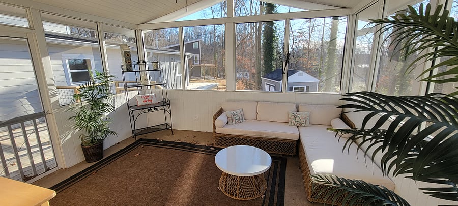 Unit 1: 2/1 Ranch home screened porch