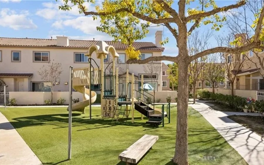 Furnished Finder property 828183_1 photo 10