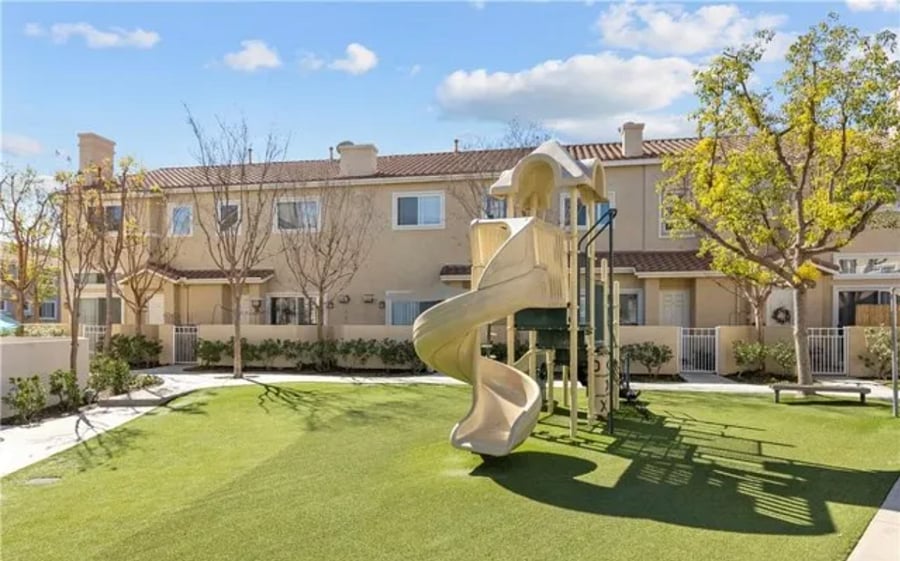 Furnished Finder property 828183_1 photo 9