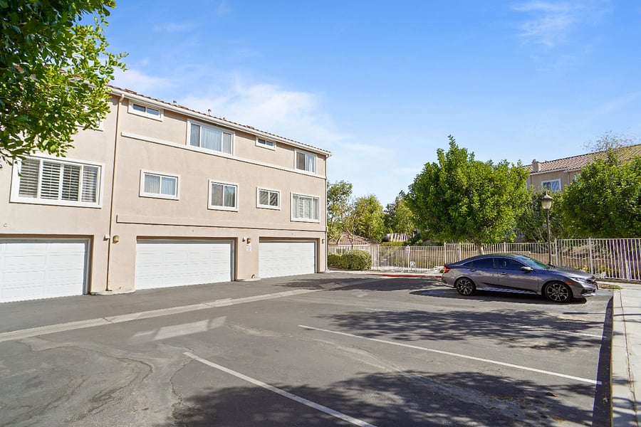 Furnished Finder property 828183_1 photo 15