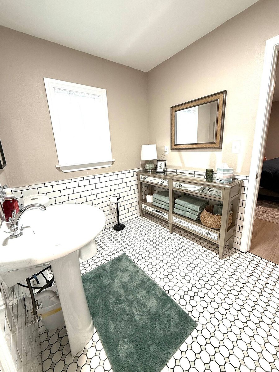 Furnished Finder property 828232_1 photo 14