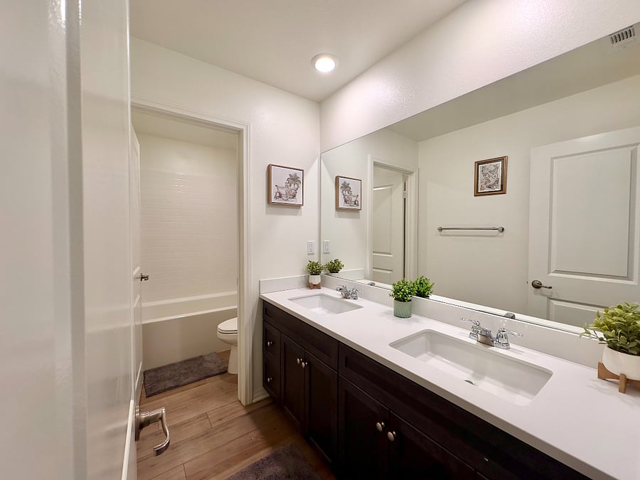 Furnished Finder property 828235_1 photo 35