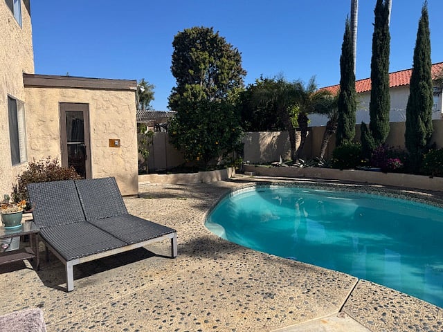 Furnished Finder property 828251_1 photo 7