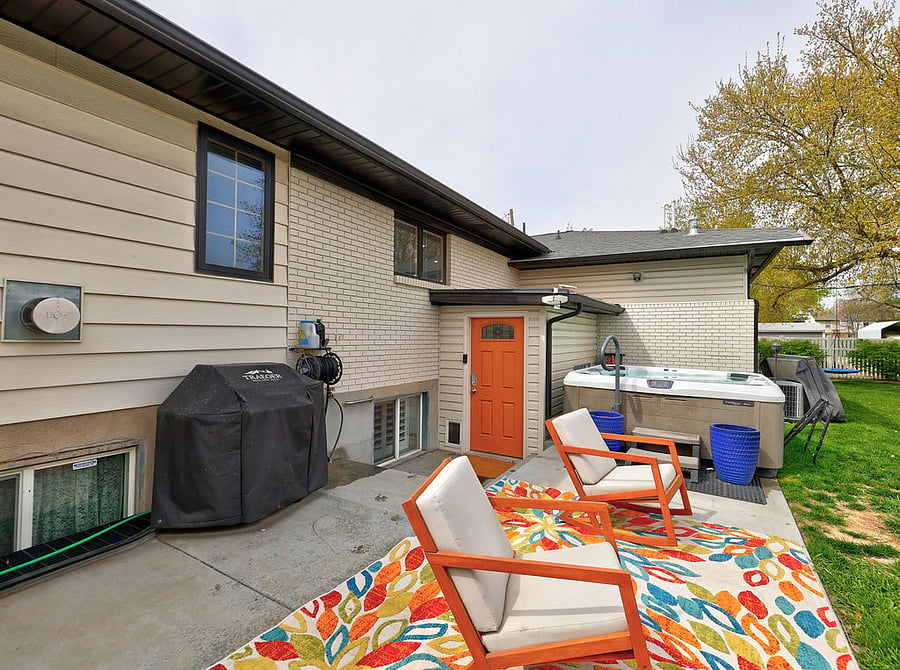 Entrance to the space is through the rear of the home. This shows where you would enter and exit. Hot tub is shared, but rarely used by home owner-we would check with YOU before using.