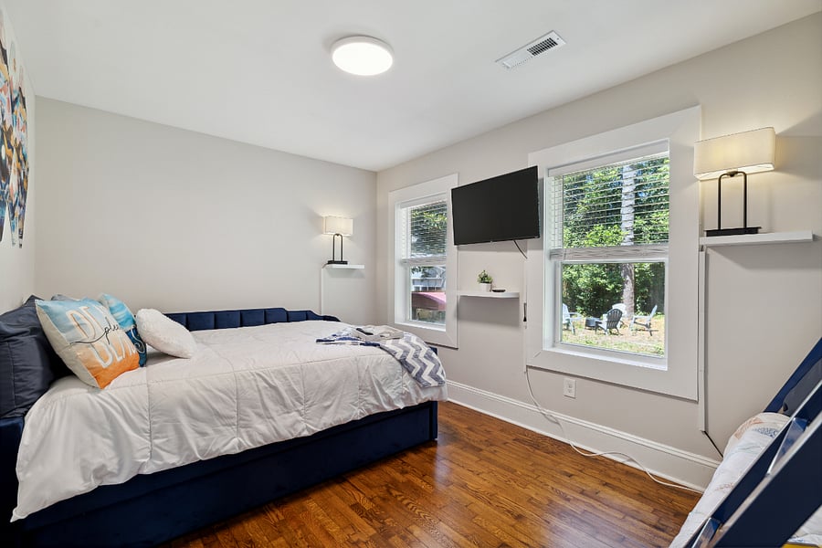 Furnished Finder property 828300_1 photo 12