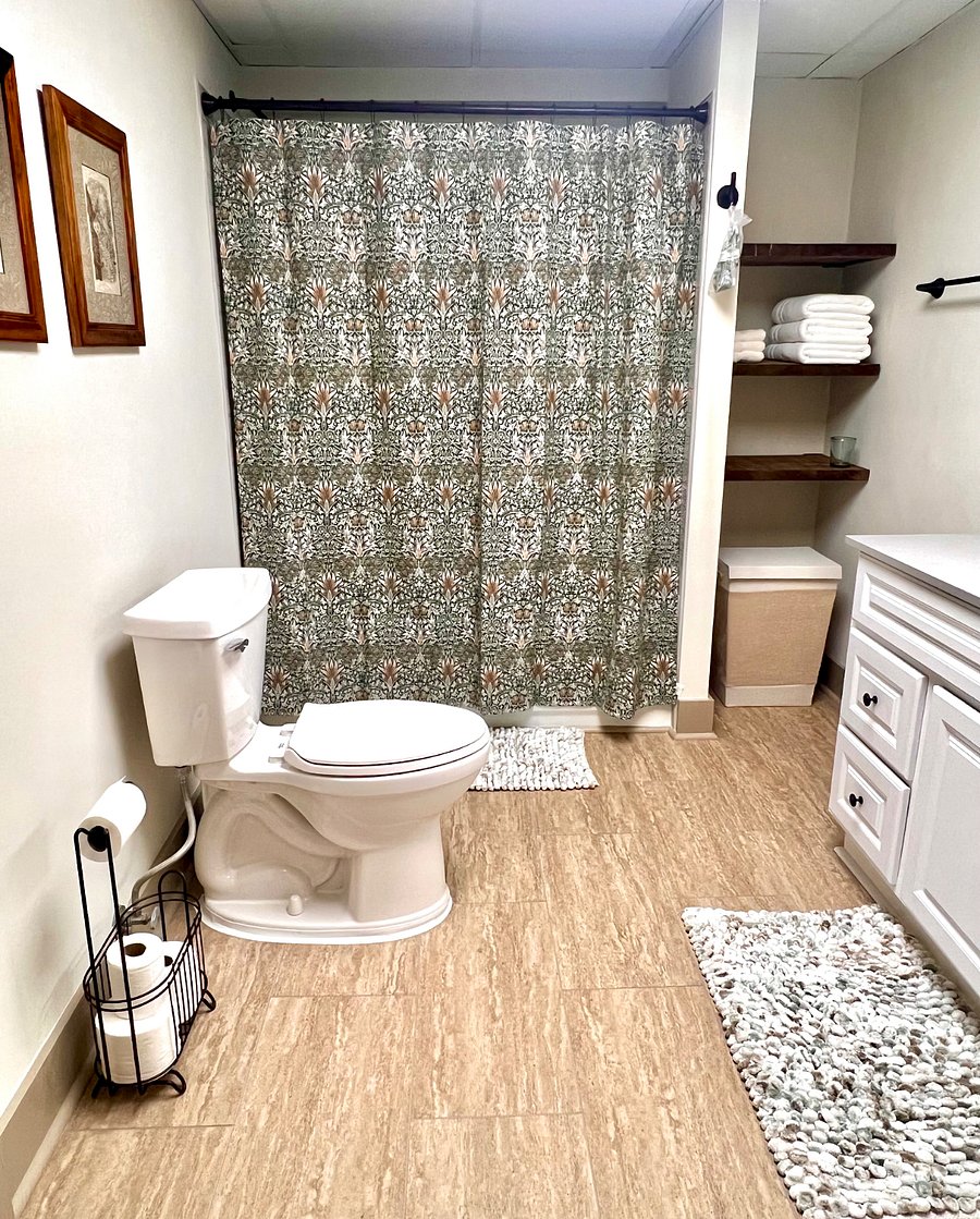 Furnished Finder property 828331_1 photo 11