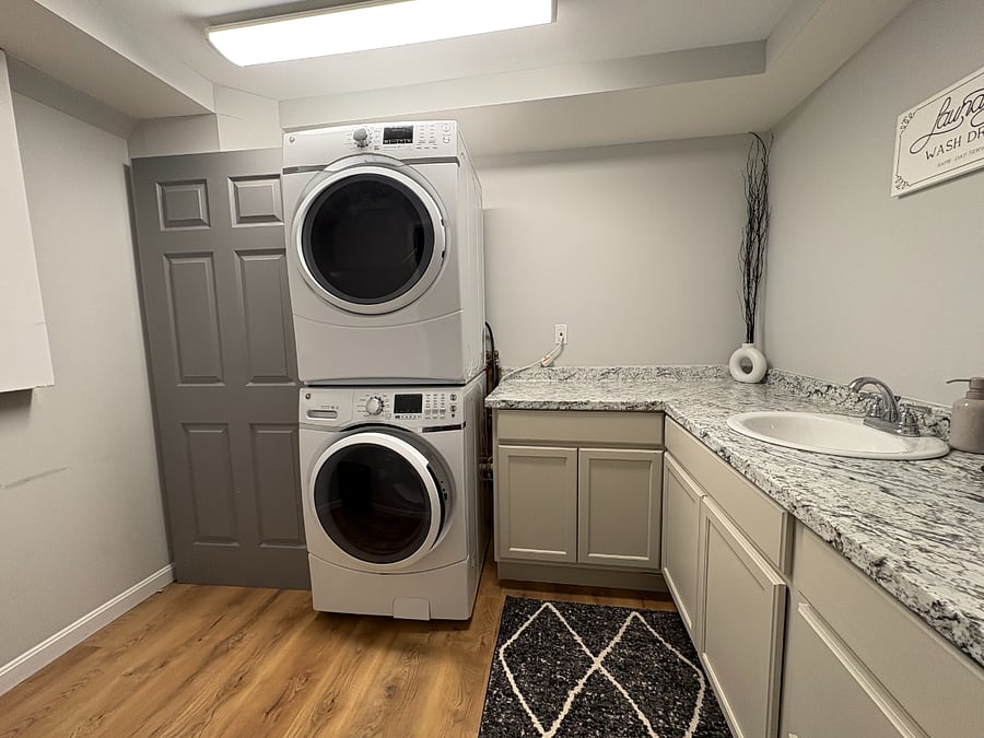 Furnished Finder property 828337_1 photo 13