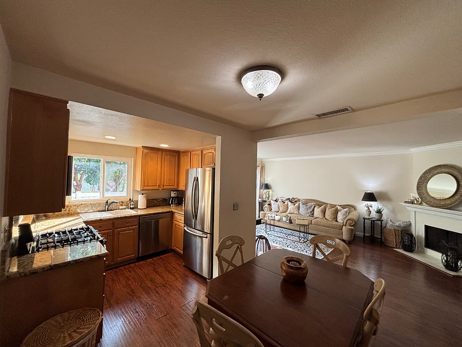 Furnished Finder property 828338_1 photo 3