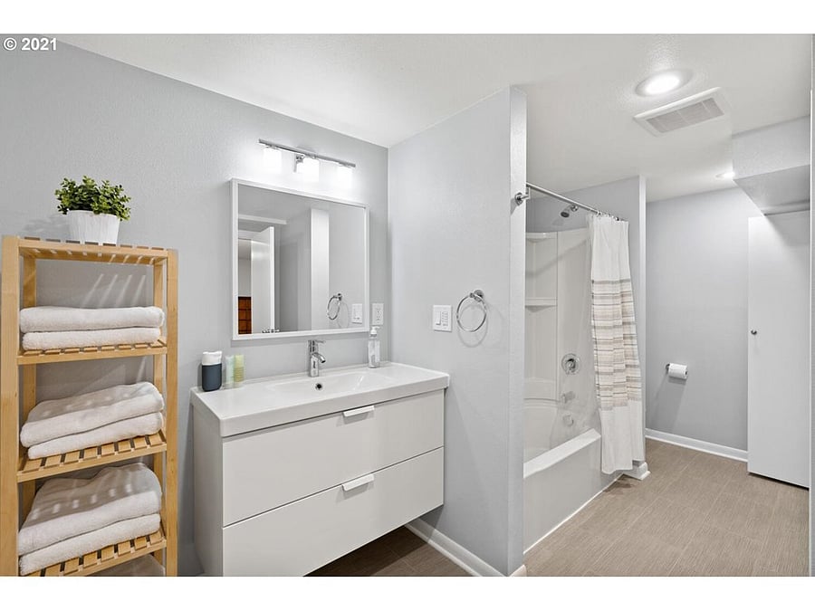 Furnished Finder property 828349_1 photo 9