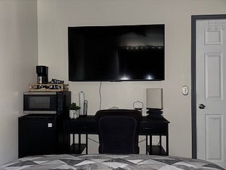Furnished Finder property 828403_1 photo 9