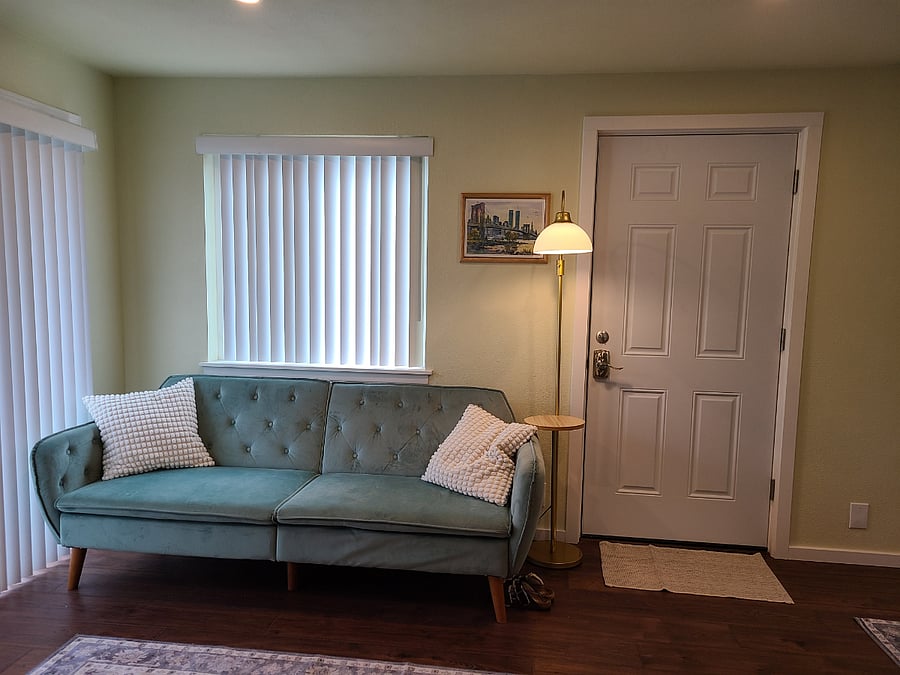 Furnished Finder property 828408_1 photo 4