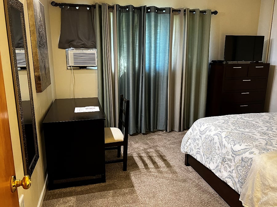 Large Bedroom 1