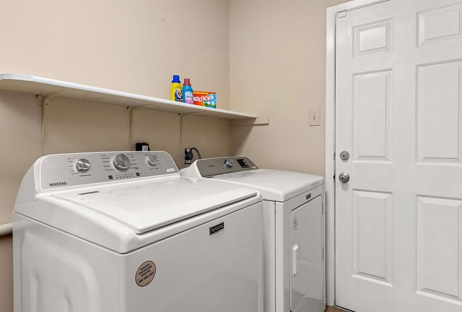 Furnished Finder property 828425_1 photo 45