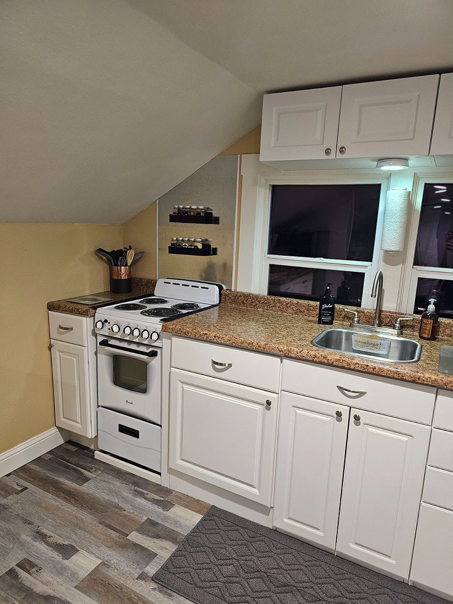 Furnished Finder property 828503_1 photo 6