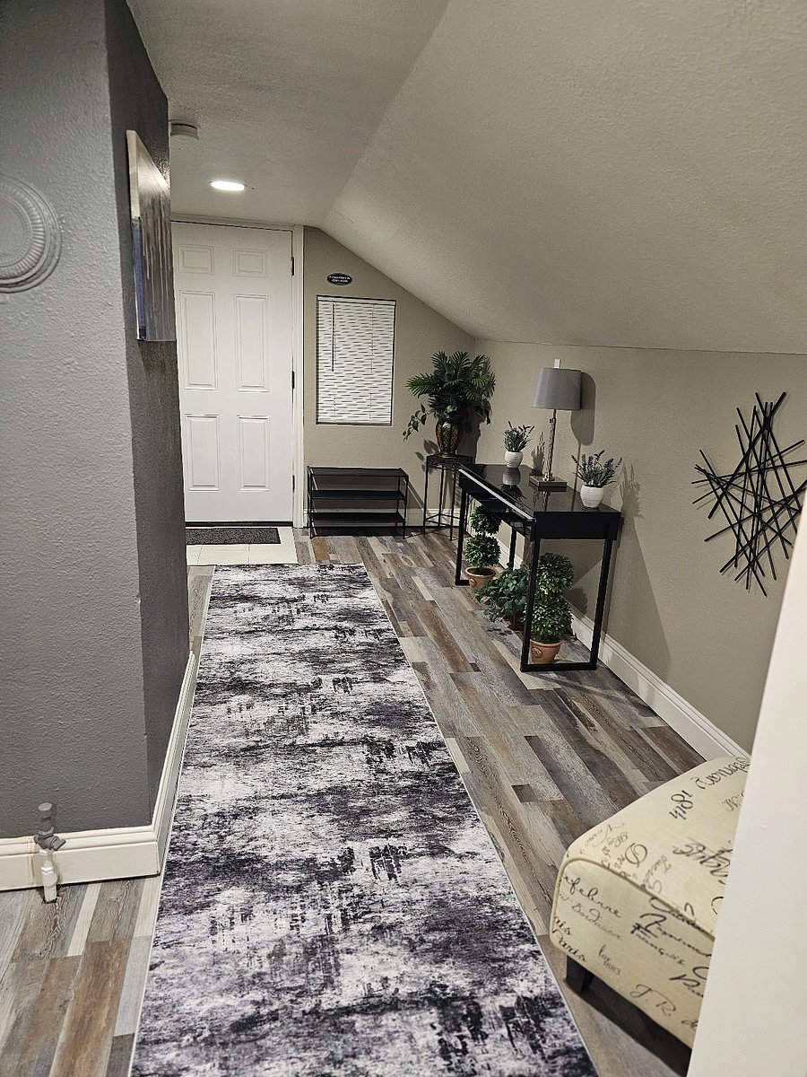 Furnished Finder property 828503_1 photo 25
