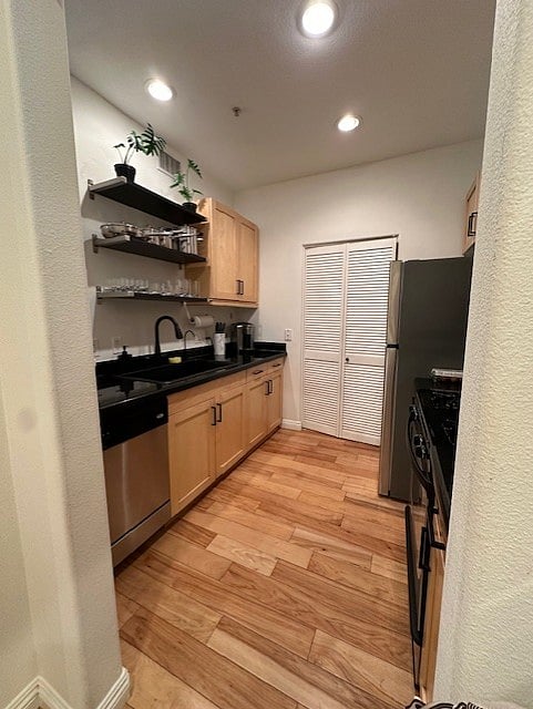 Furnished Finder property 828510_1 photo 17