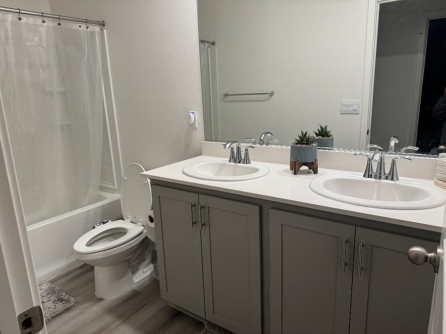 Furnished Finder property 828520_1 photo 10