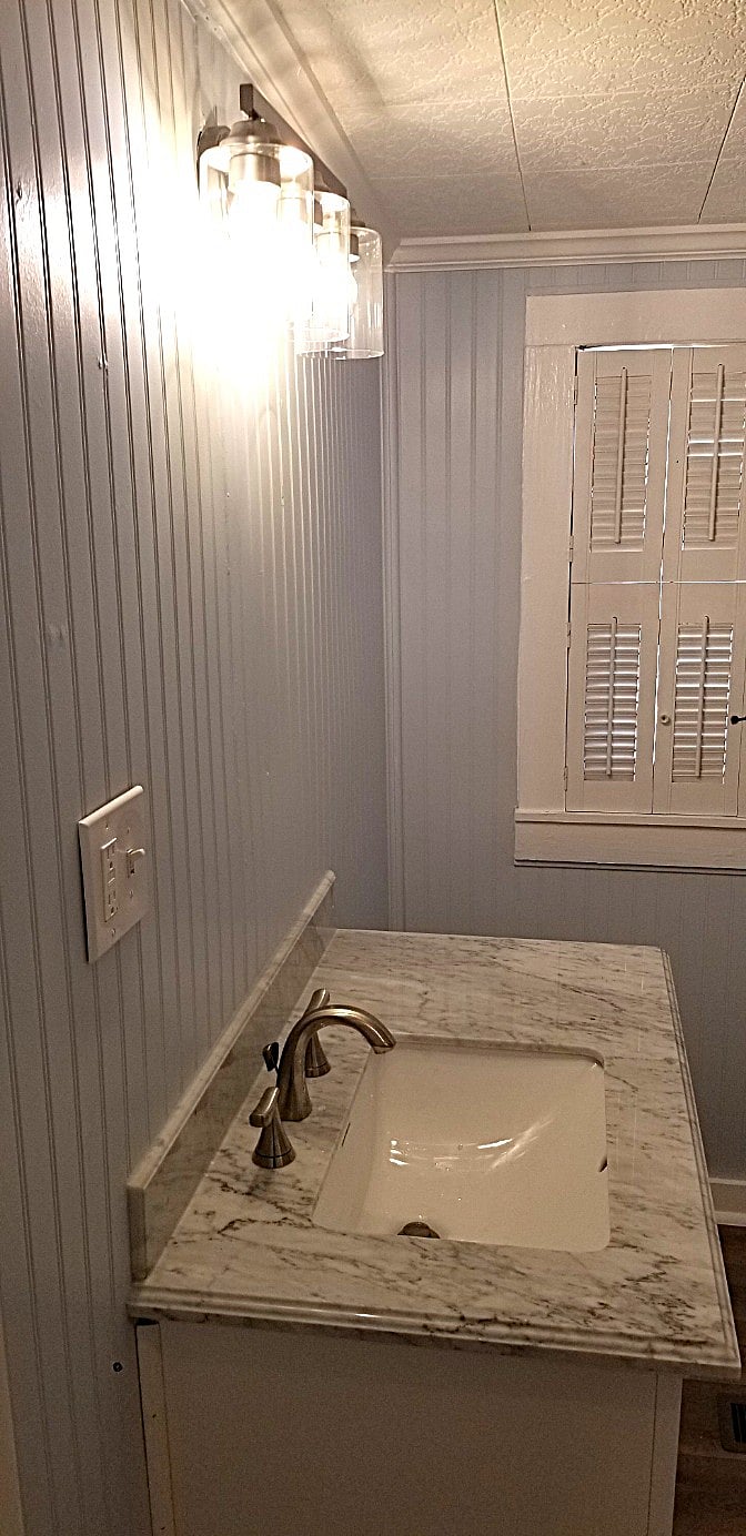 Main Bathroom 1